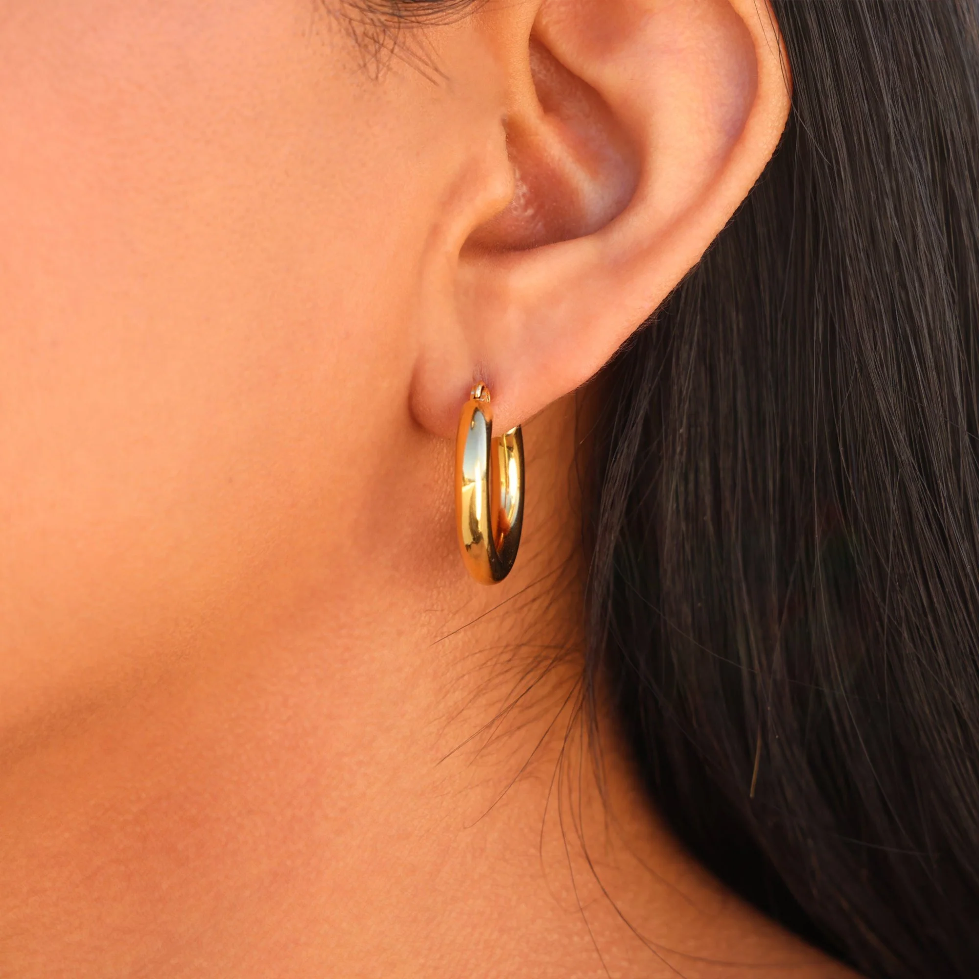 15mm Hoop Earrings - Gold - Image 2