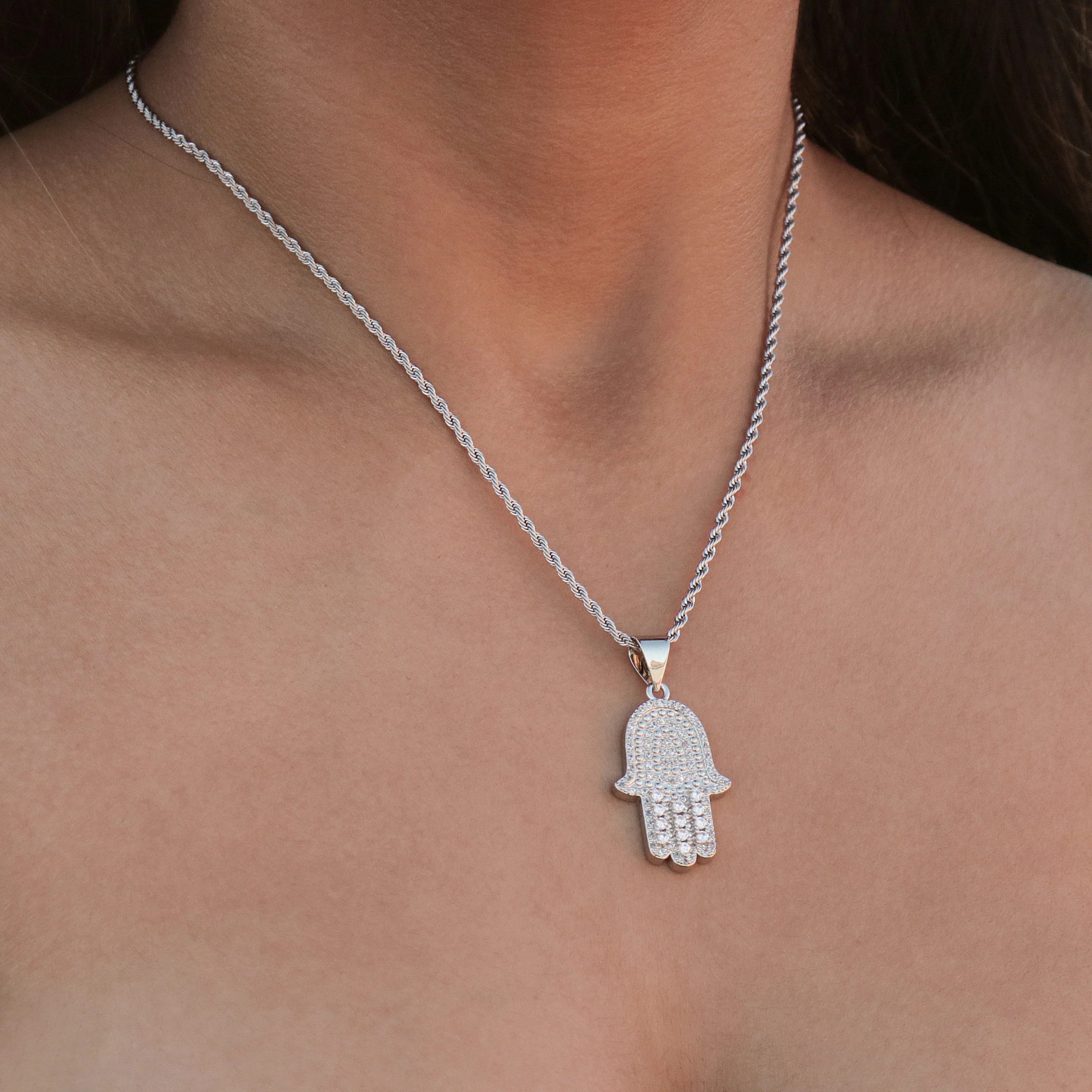 Icy Hamsah Necklace - White Gold - Image 2