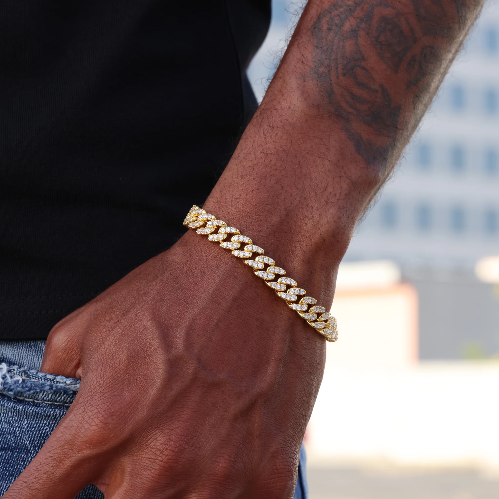 8mm Iced Out Cuban Bracelet - Gold - Image 2