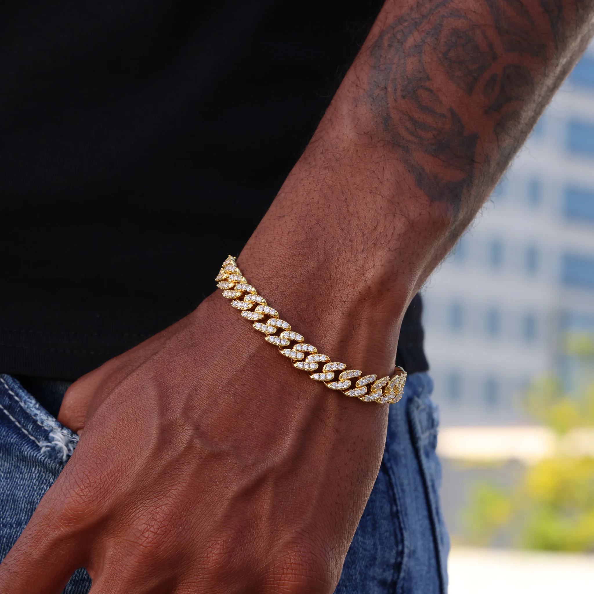 8mm Iced Out Cuban Bracelet - Gold - Image 3
