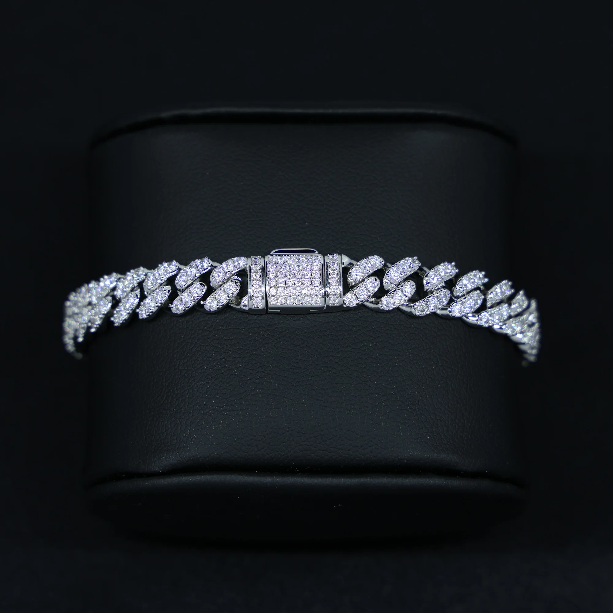 8mm Moissanite Cuban bracelet - 925 Silver - Image 2