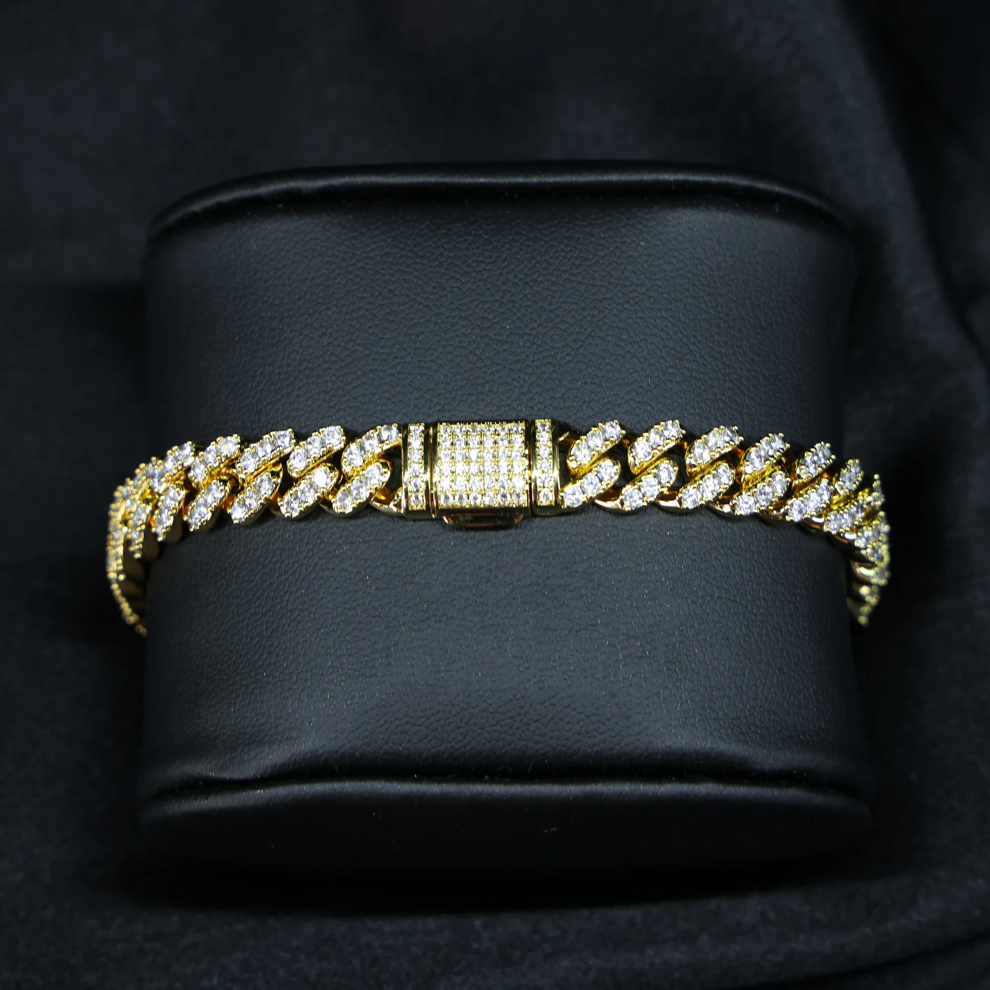 8mm Moissanite Cuban bracelet - Gold over 925 Silver