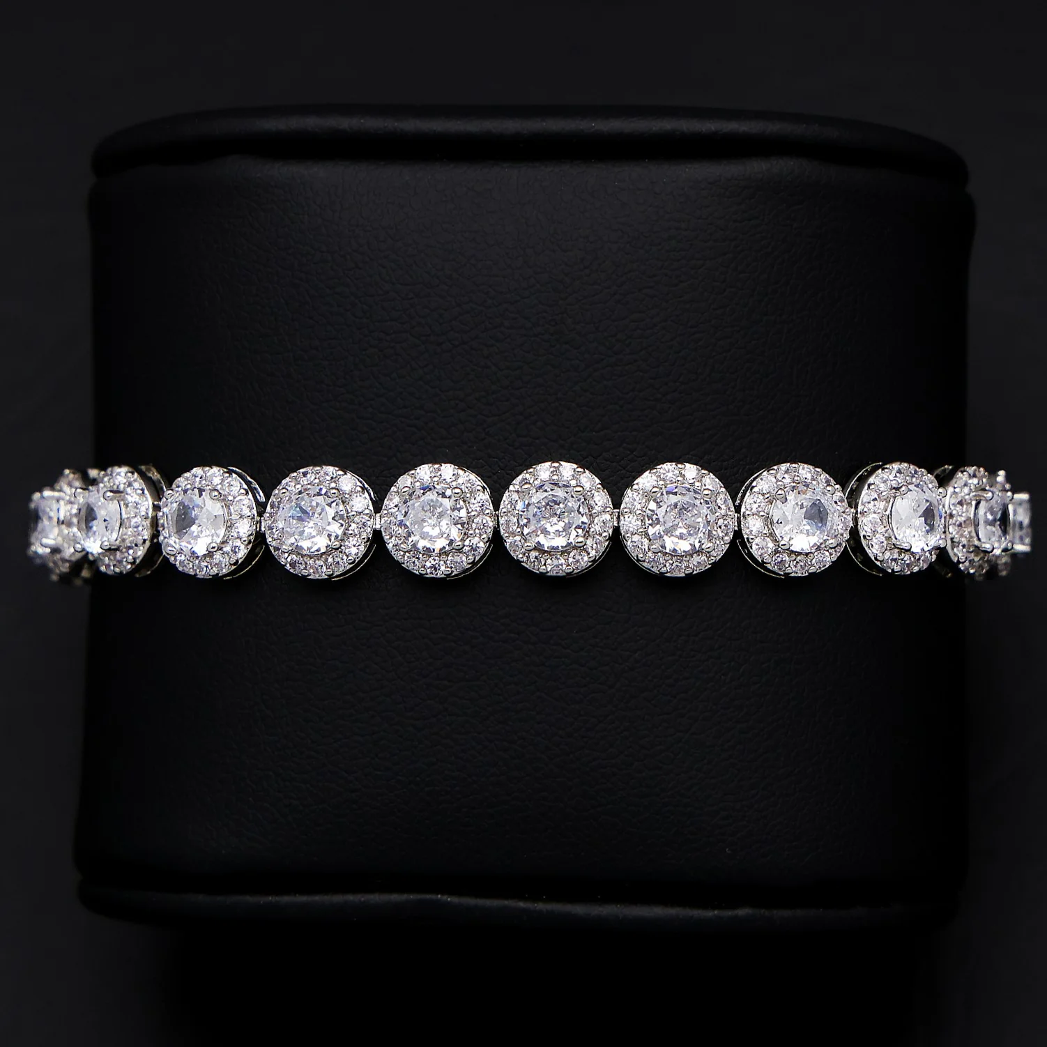 8mm Round Clustered Tennis Bracelet - White Gold