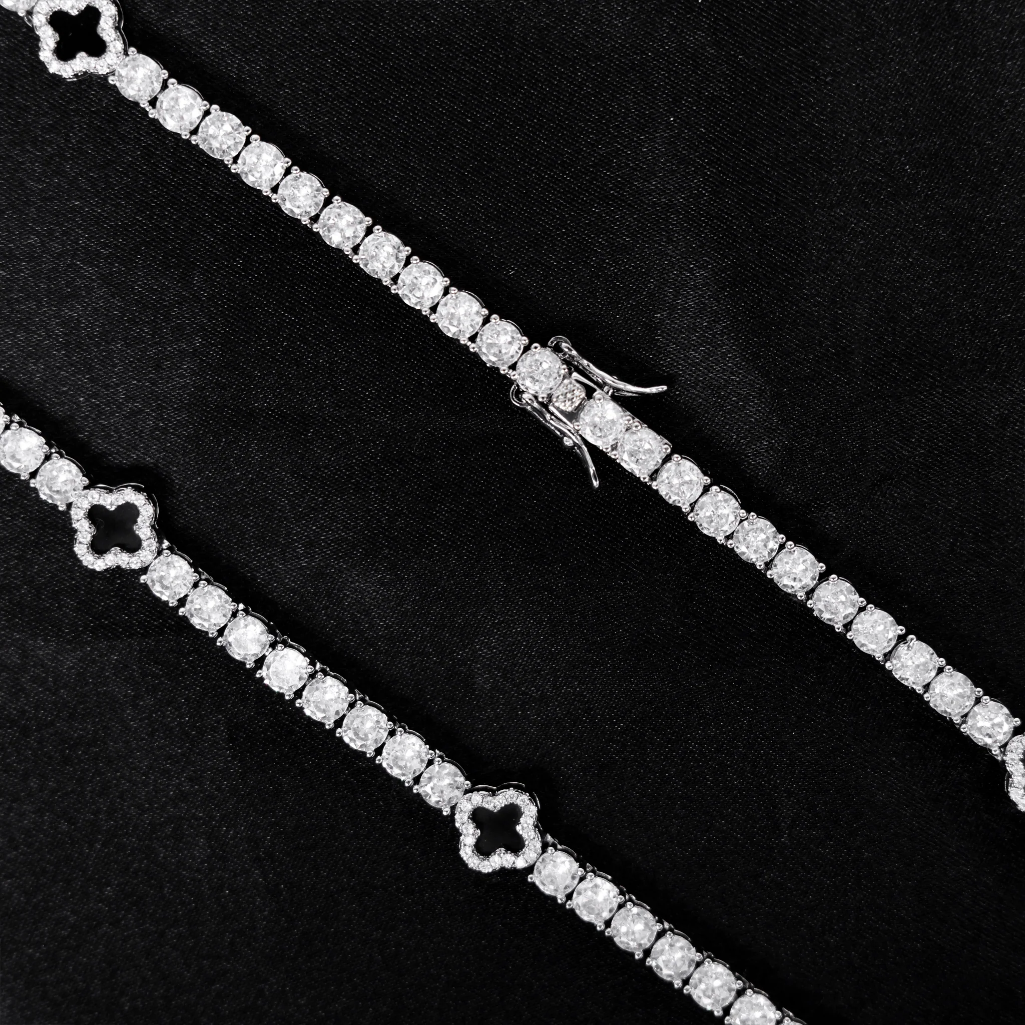 4mm Black Clover Tennis Chain - White Gold - Image 4