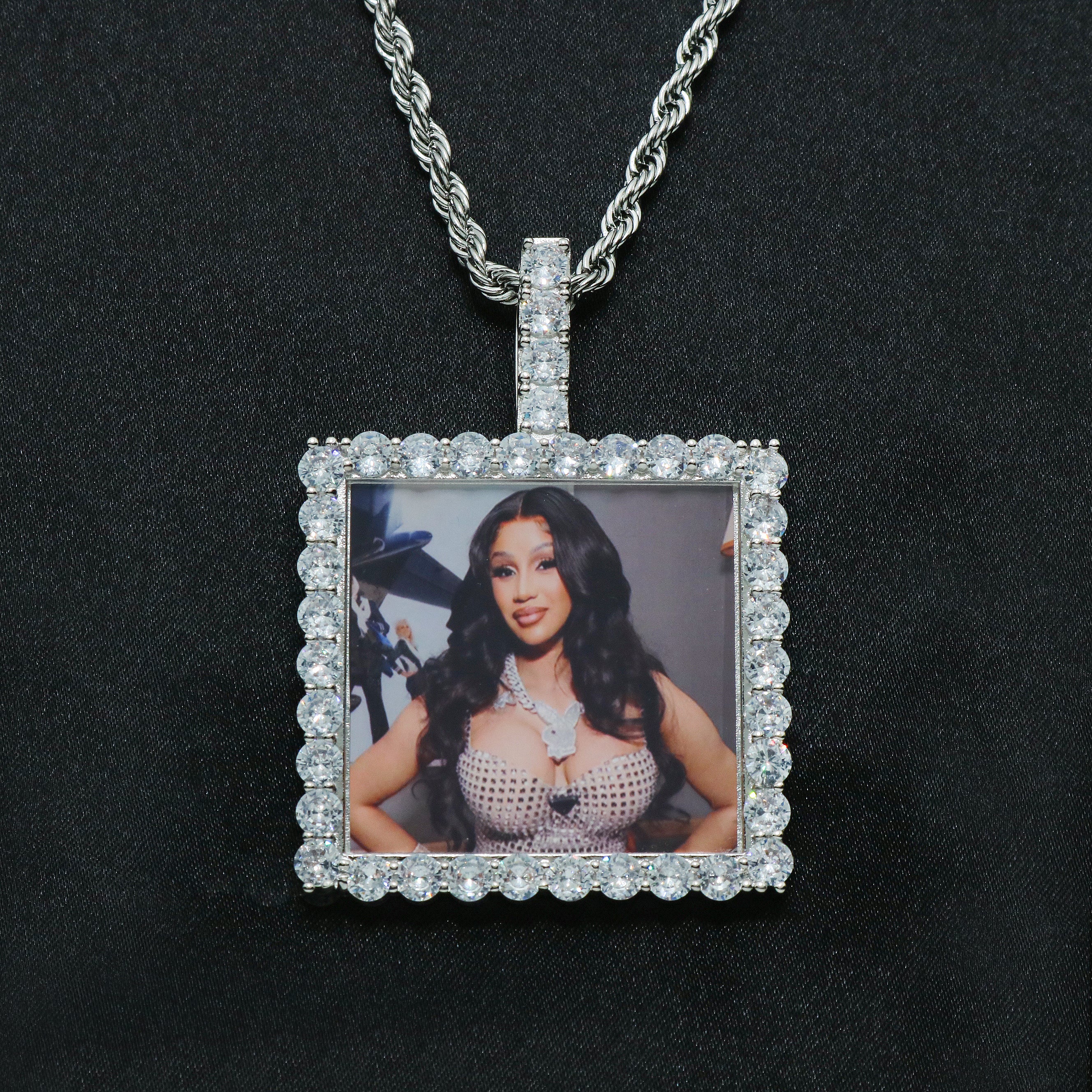 Custom Square Photo Pendant - White Gold - Image 3