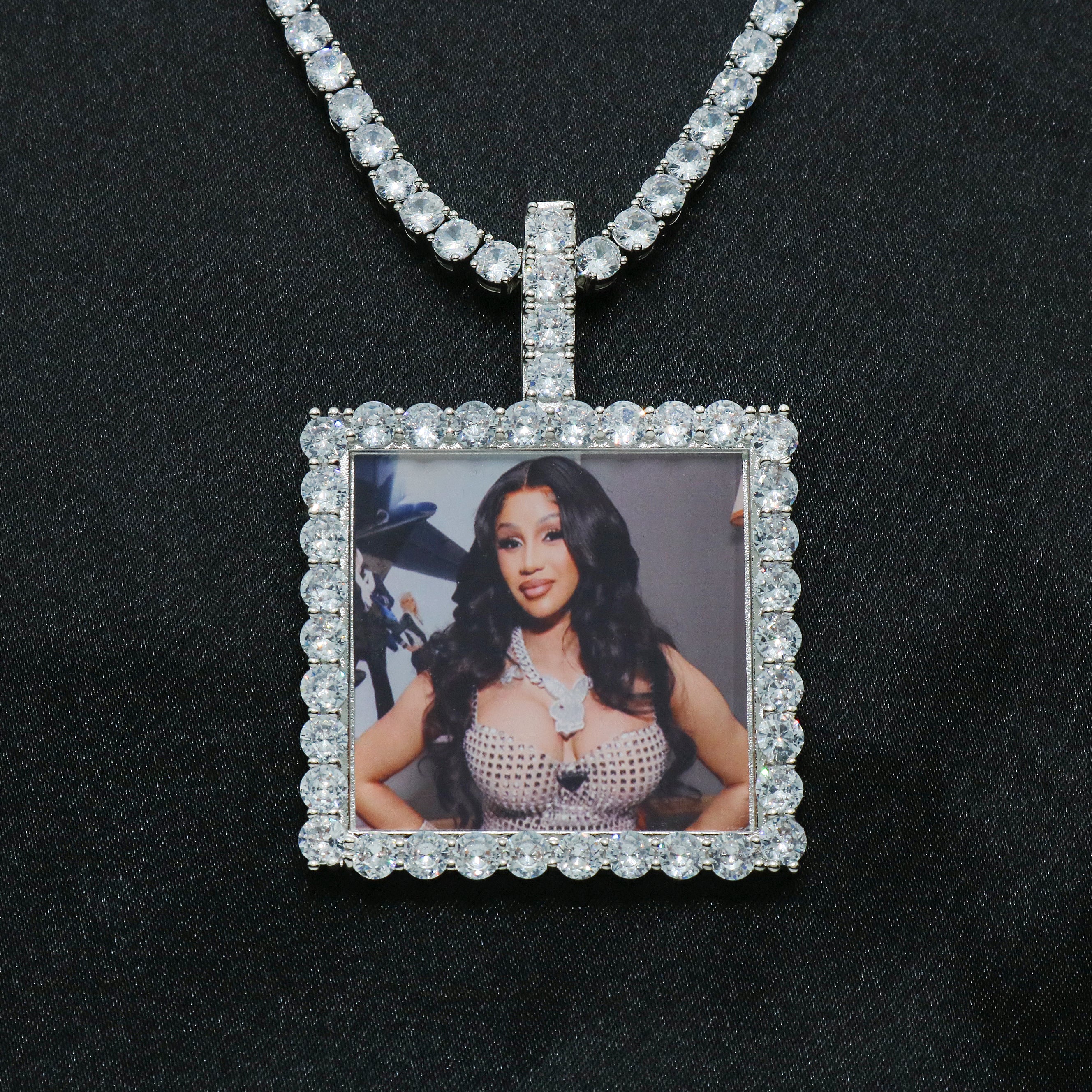 Custom Square Photo Pendant - White Gold - Image 4