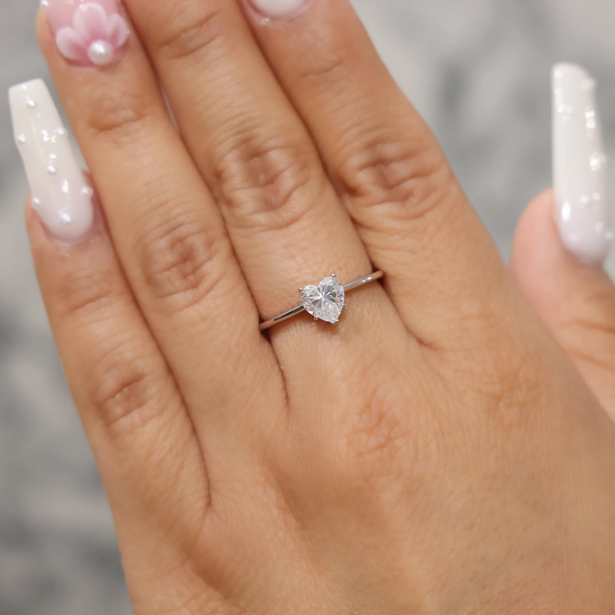 Heart Cut Moissanite Ring - 925 Silver - Image 3