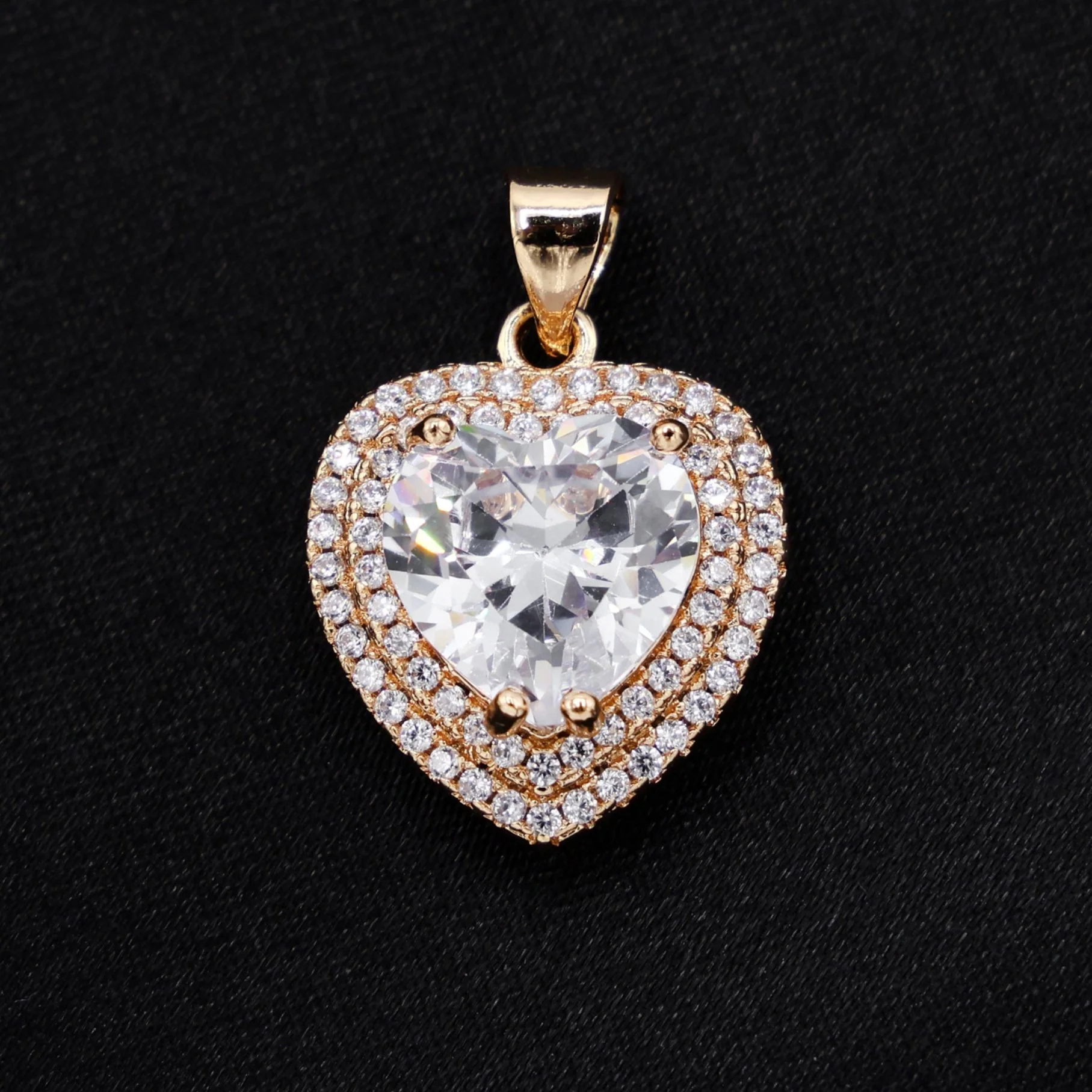 Iced Out Heart Necklace - Gold