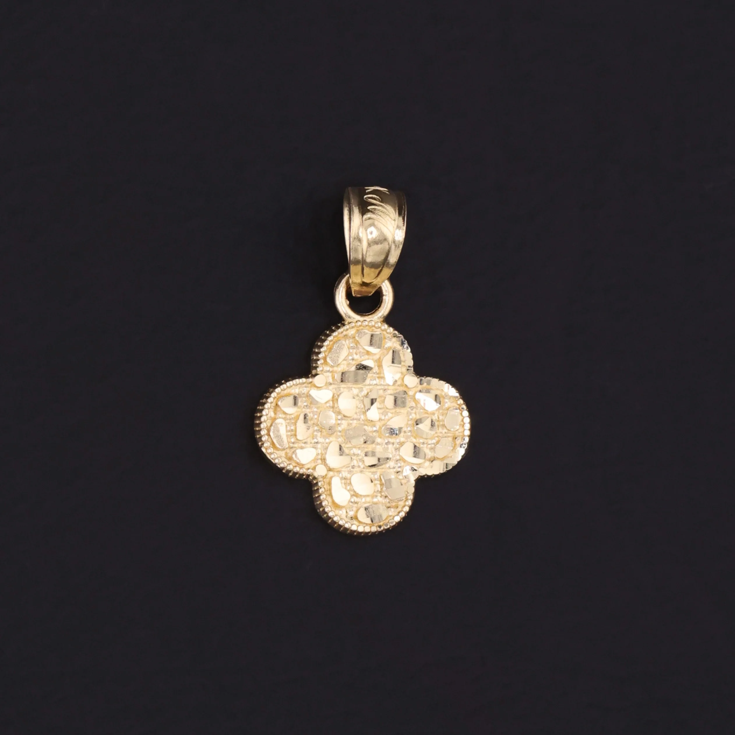 Small Nugget Clover Pendant - 10k Gold
