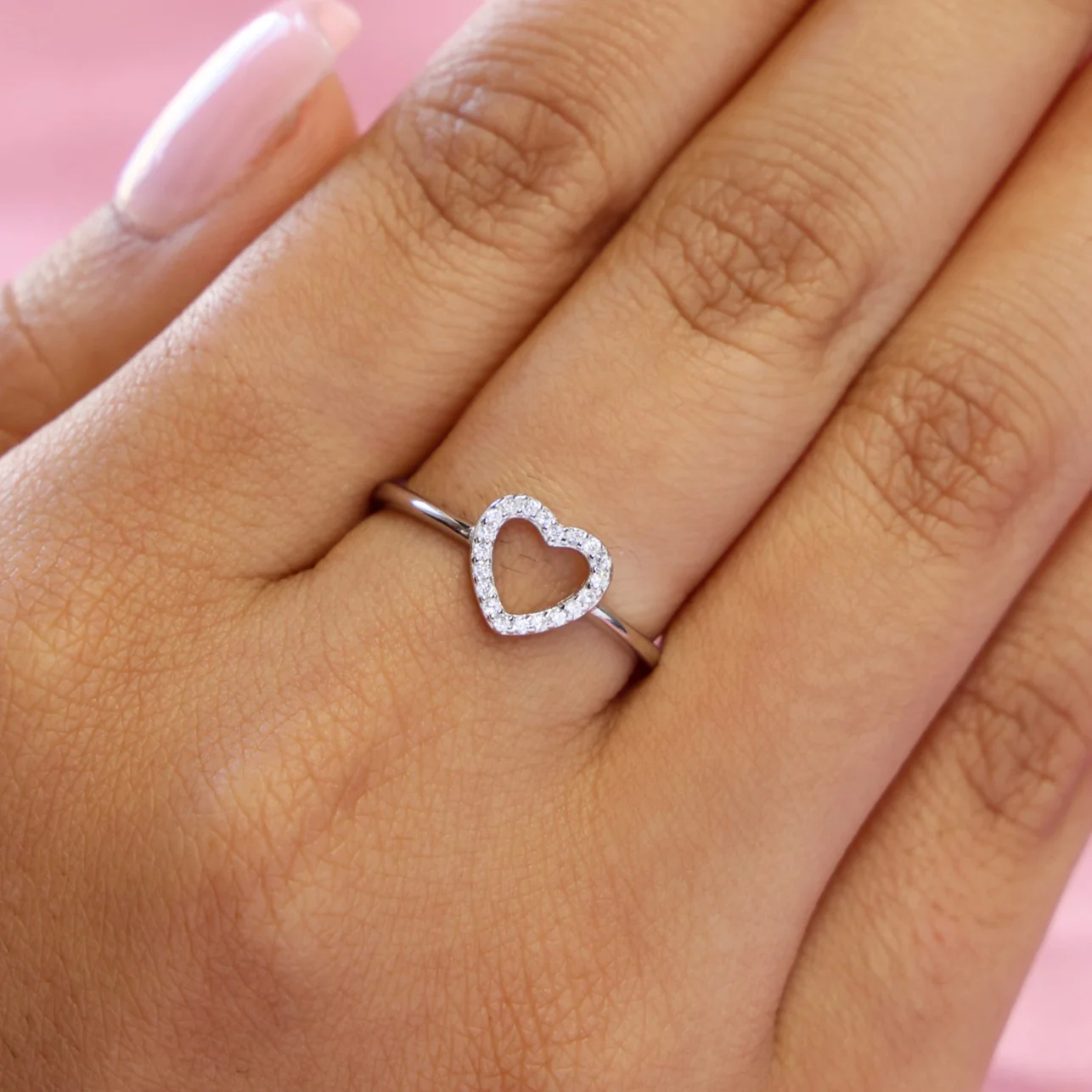 Small Iced Heart Ring - 925 Silver - Image 2