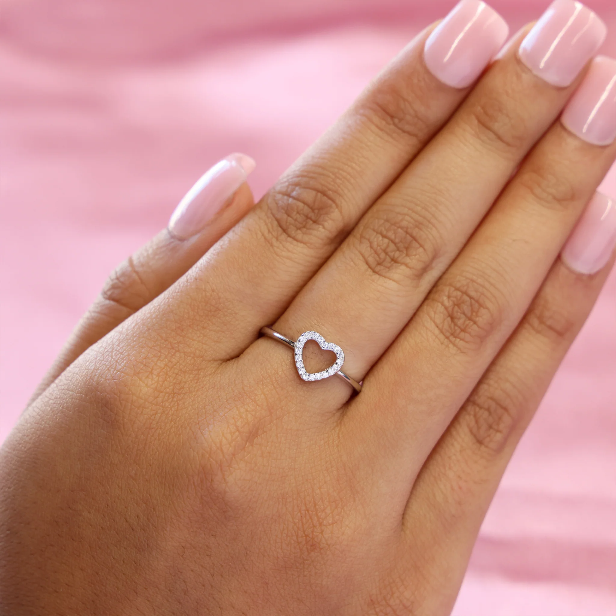 Small Iced Heart Ring - 925 Silver - Image 3