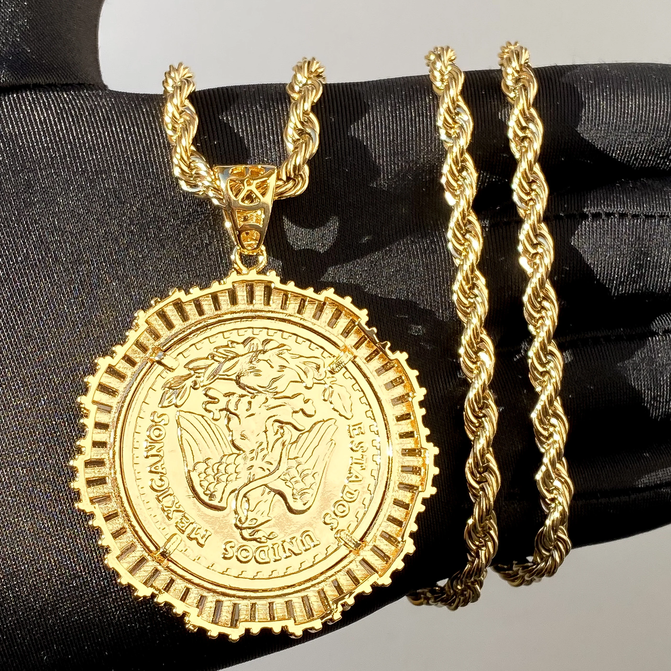 Star Baguette Diamond Bezel Centenario Pendant - Gold - Image 2